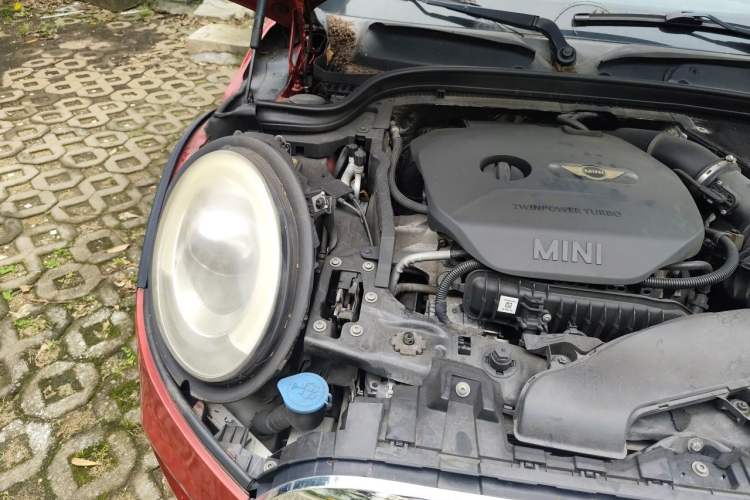 Used MINI 2014 1.5T COOPER Excitement Engine Bay Right