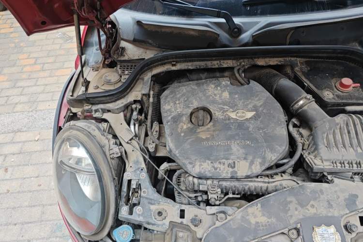 Used MINI 2014 1.2T ONE+ Engine Bay Right