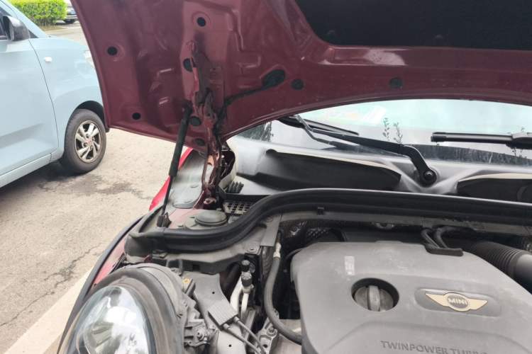Used MINI 2014 1.2T ONE+ Engine Bay Right