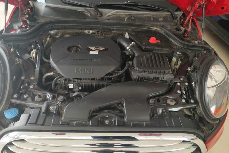 Used MINI 2014 1.5T COOPER Fun Engine Bay