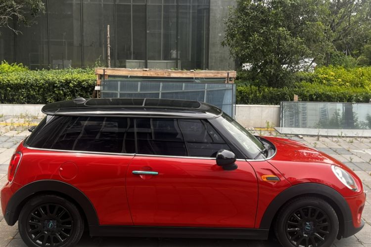 Used MINI 2014 1.5T COOPER Fun Exterior 2