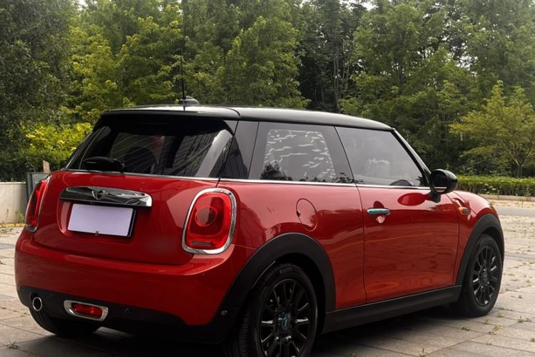 Used MINI 2014 1.5T COOPER Fun Exterior 3
