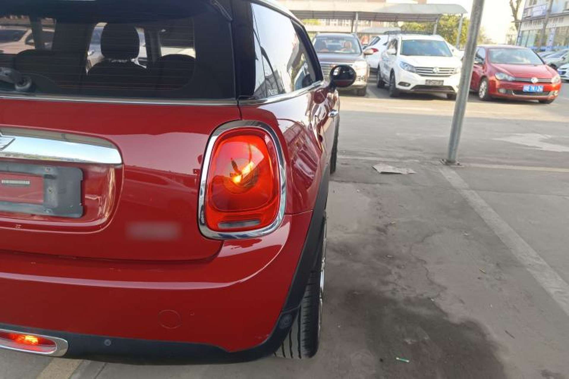 Used MINI 2014 1.5T COOPER Fun Exterior 3