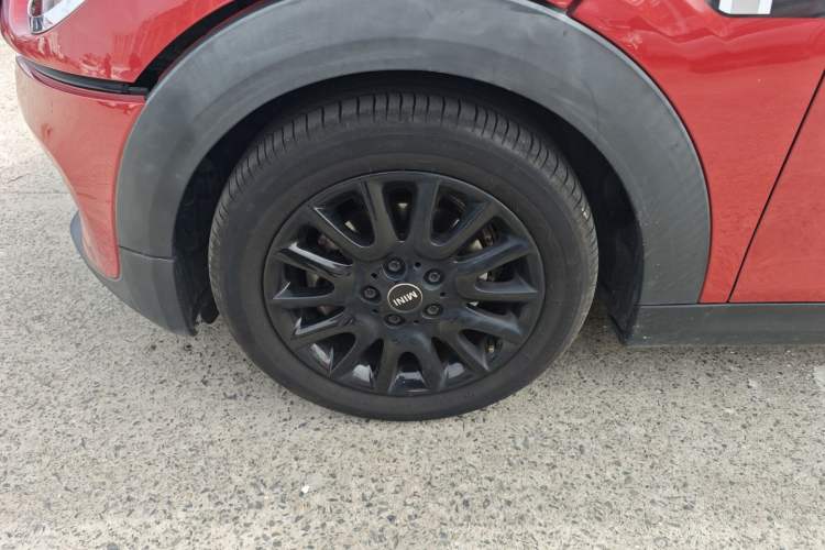 Used MINI 2014 1.5T COOPER Fun Exterior 4