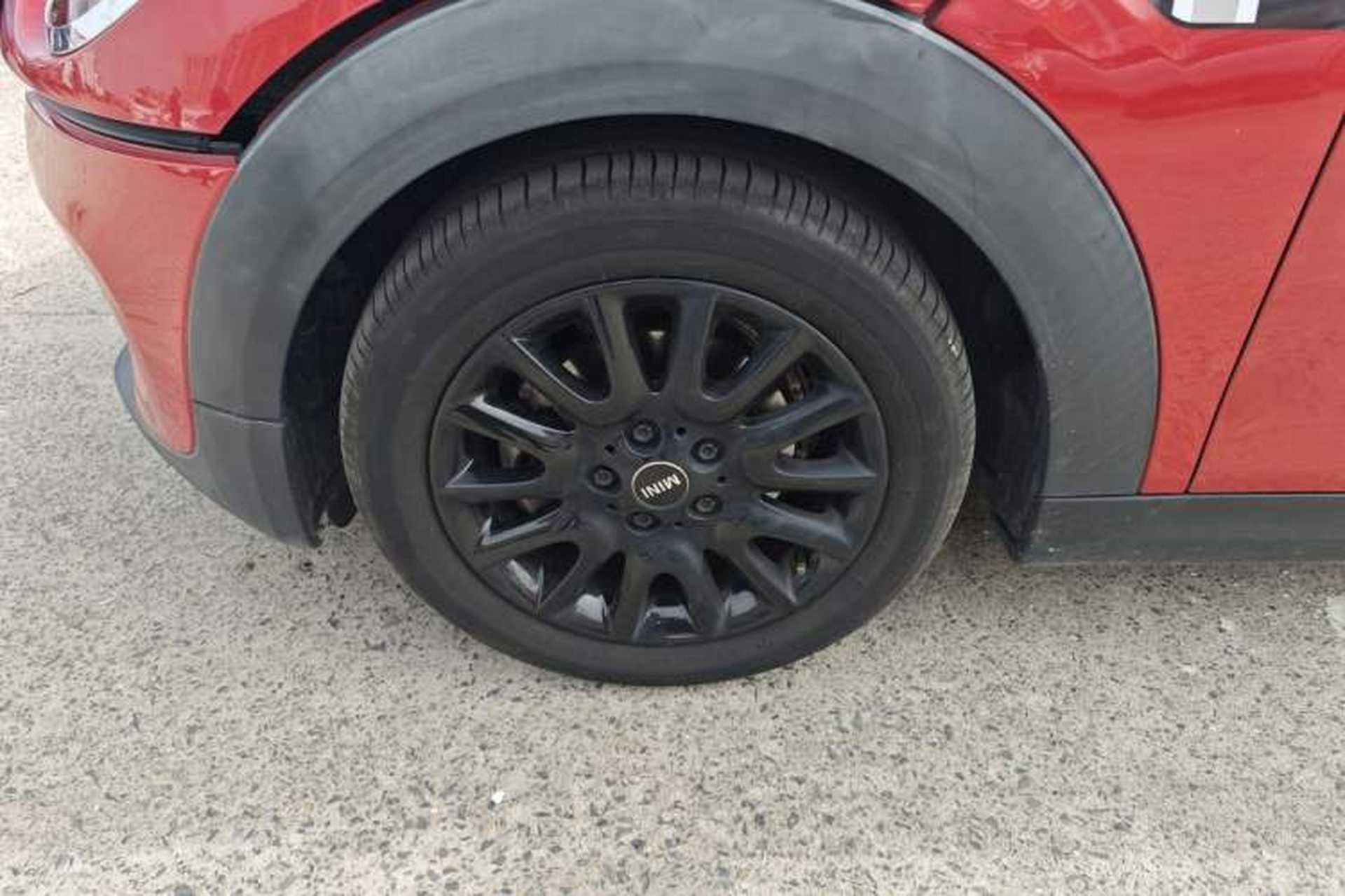 Used MINI 2014 1.5T COOPER Fun Exterior 4