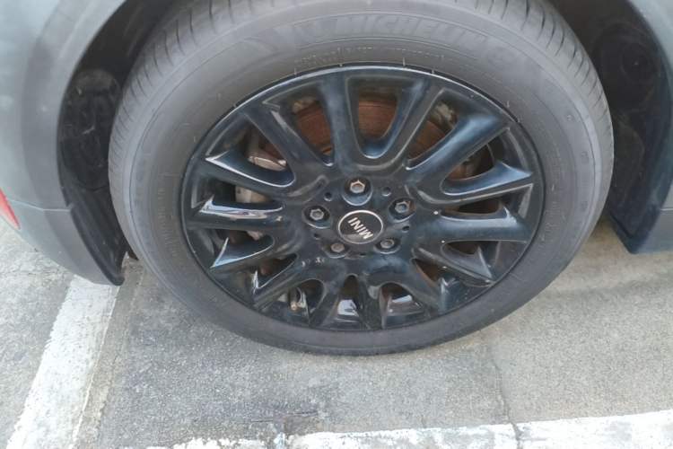 Used MINI 2014 1.5T COOPER Fun Exterior 4