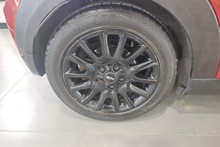 Used MINI 2014 1.2T ONE+ Exterior 4