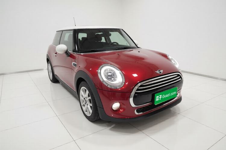 Used MINI 2014 1.5T COOPER Excitement Front Right 45 Deg