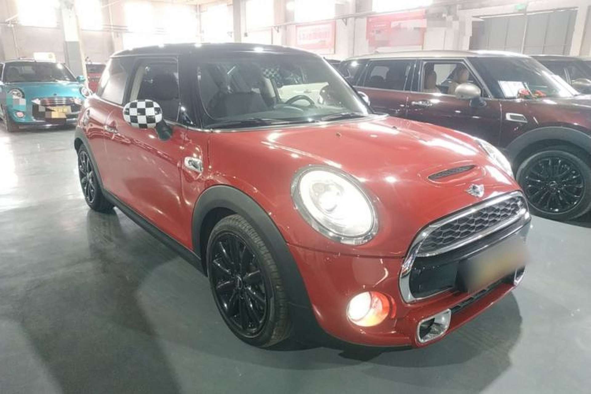 Used MINI 2014 2.0T COOPER S Fun Front Right 45 Deg