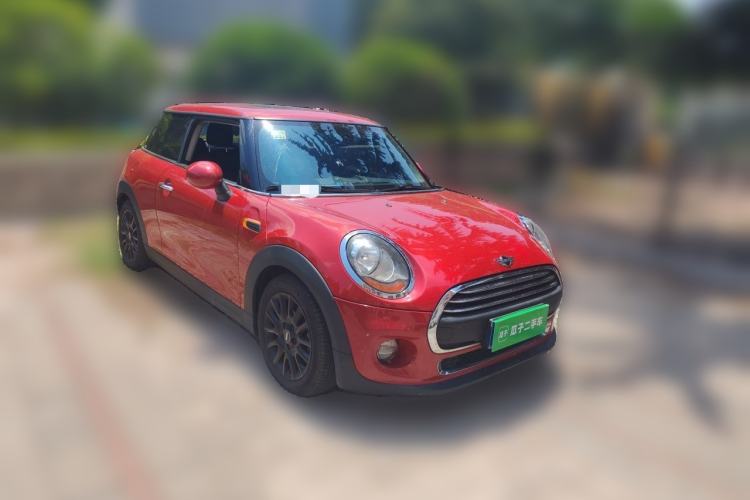 Used MINI 2014 1.2T ONE+ Front Right 45 Deg