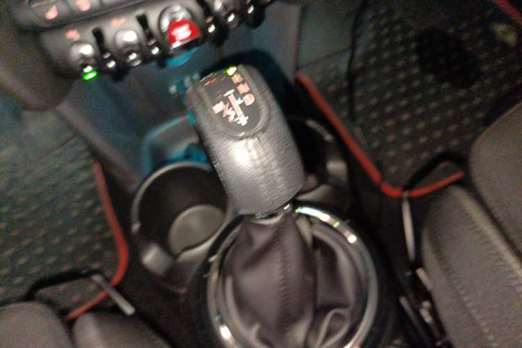 Used MINI 2014 1.5T COOPER Excitement Gear Lever