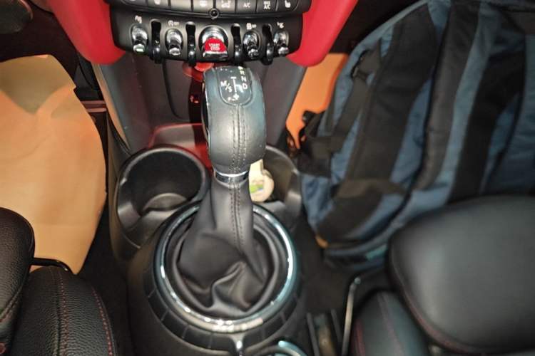 Used MINI 2014 1.5T COOPER Excitement Gear Lever