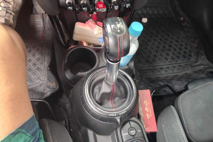 Used MINI 2014 2.0T COOPER S Fun Gear Lever