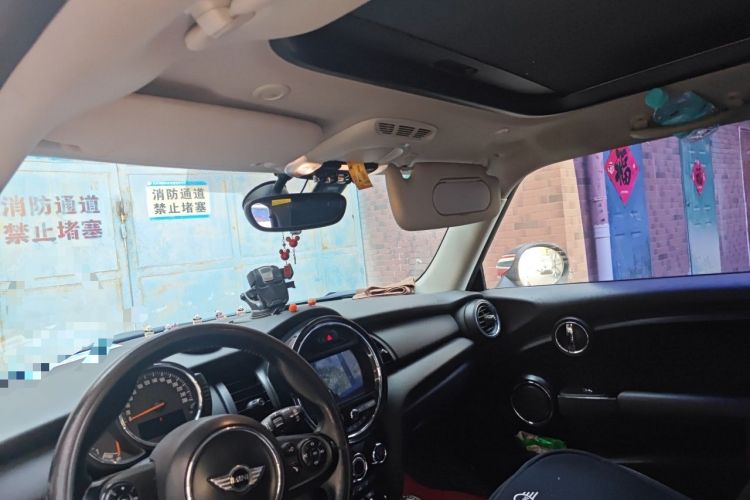 Used MINI 2014 1.2T ONE+ Headliner