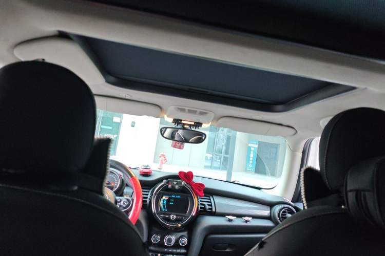 Used MINI 2014 1.5T COOPER Fun Headliner
