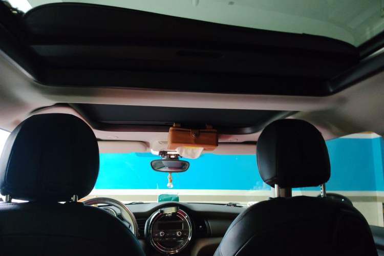 Used MINI 2014 1.2T ONE+ Headliner