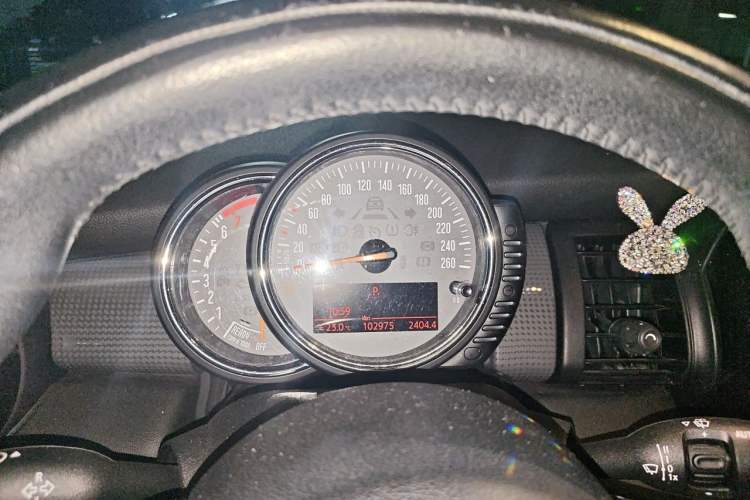 Used MINI 2014 1.5T COOPER Fun Instrument Cluster
