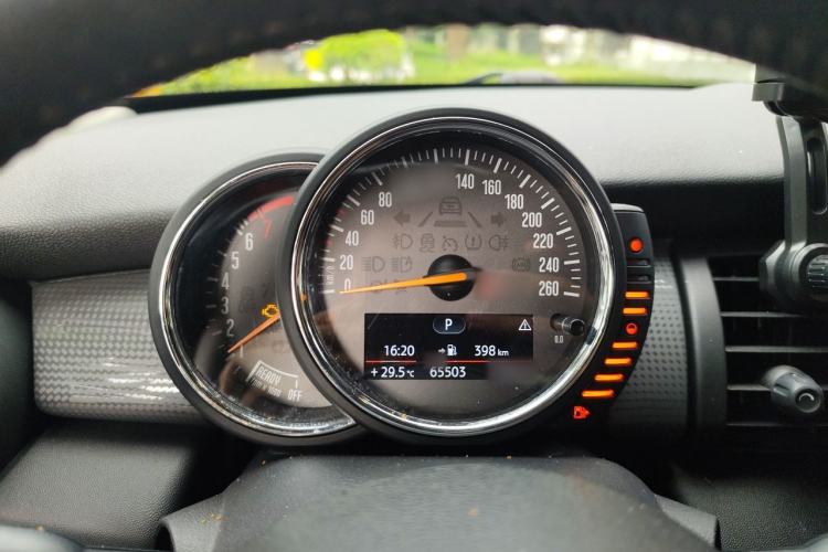 Used MINI 2014 1.5T COOPER Excitement Instrument Cluster