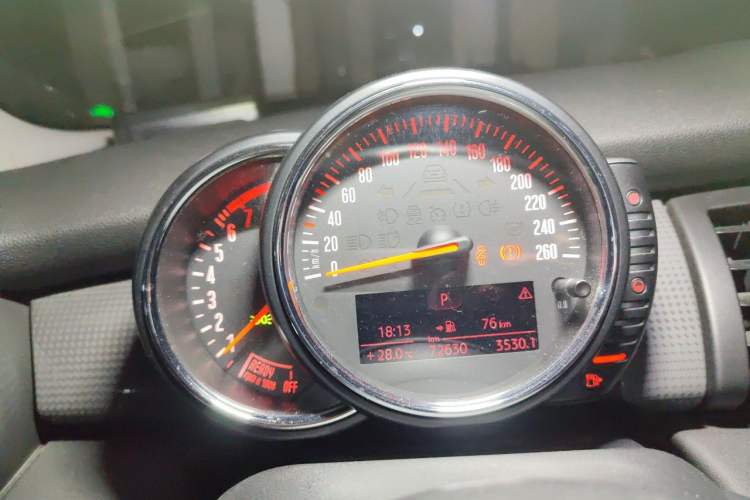 Used MINI 2014 1.5T COOPER Excitement Instrument Cluster