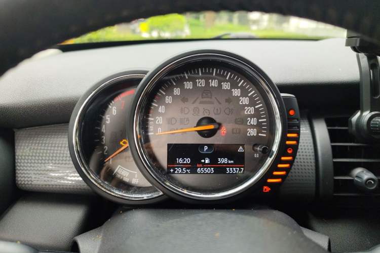 Used MINI 2014 1.5T COOPER Excitement Instrument Cluster