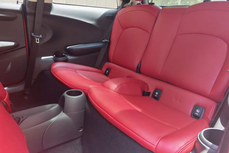 Used MINI 2014 1.2T ONE+ Interior 1