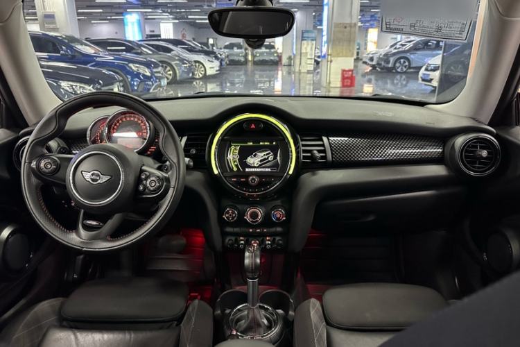 Used MINI 2014 2.0T COOPER S Fun Interior 5