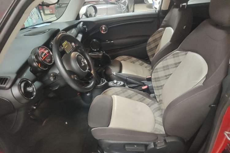 Used MINI 2014 1.5T COOPER Excitement Left Front Seat