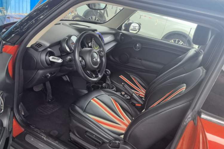 Used MINI 2014 1.5T COOPER Fun Left Front Seat