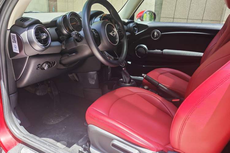 Used MINI 2014 1.2T ONE+ Left Front Seat