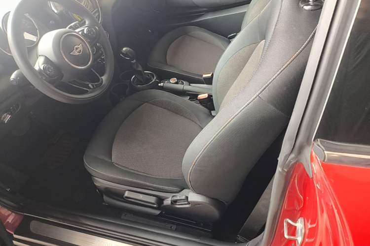 Used MINI 2014 1.5T COOPER Fun Left Front Seat