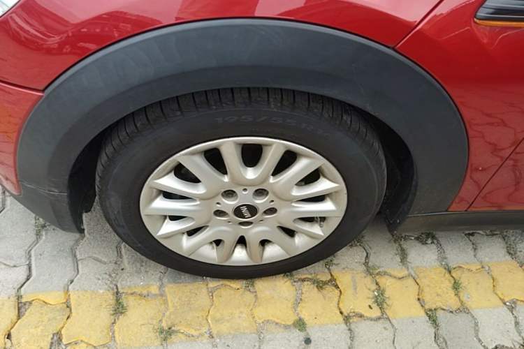 Used MINI 2014 1.5T COOPER Fun Left Front Wheel Hub