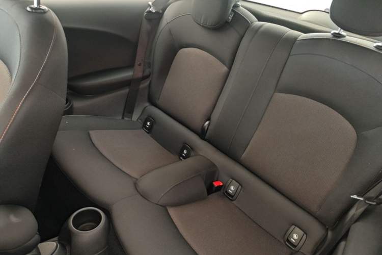 Used MINI 2014 1.2T ONE Left Rear Seat