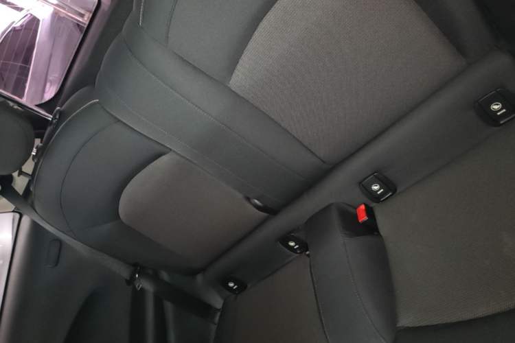 Used MINI 2014 1.5T COOPER Fun Left Rear Seat