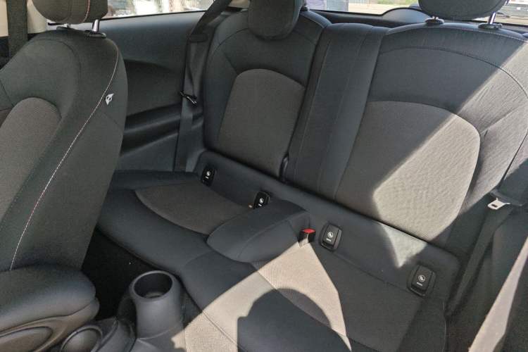 Used MINI 2014 1.2T ONE Left Rear Seat