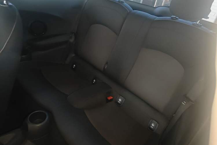 Used MINI 2014 1.5T COOPER Fun Left Rear Seat