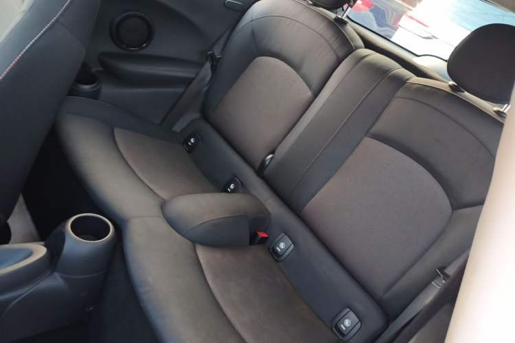 Used MINI 2014 1.5T COOPER Fun Left Rear Seat