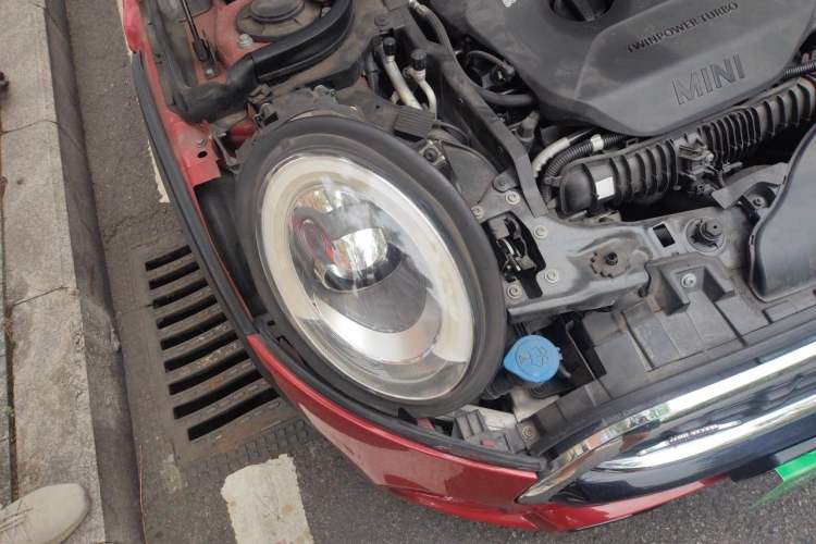 Used MINI 2014 2.0T COOPER S Fun Right Front Headlight