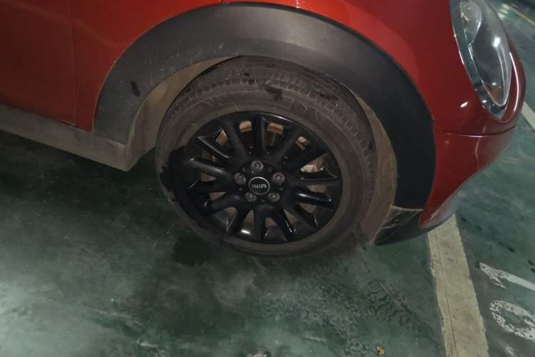 Used MINI 2014 1.5T COOPER Fun Right Front Wheel Hub