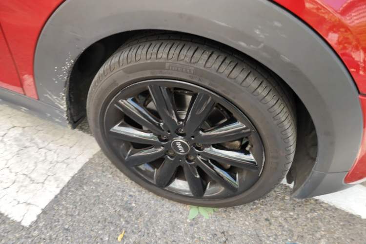 Used MINI 2014 2.0T COOPER S Fun Right Front Wheel Hub