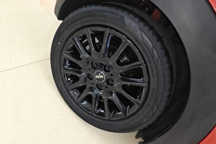 Used MINI 2014 1.5T COOPER Fun Right Rear Wheel Hub