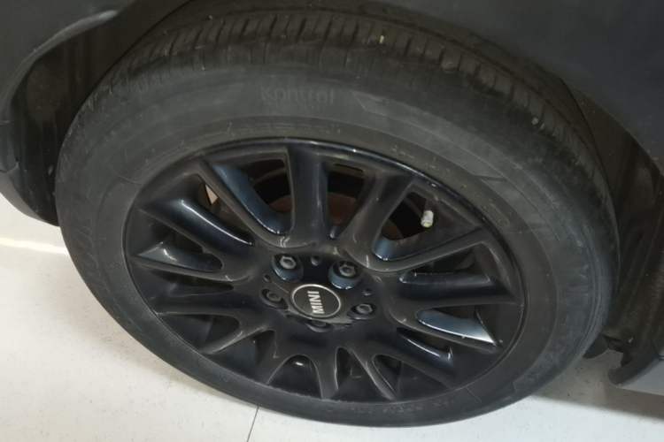 Used MINI 2014 1.5T COOPER Fun Right Rear Wheel Hub