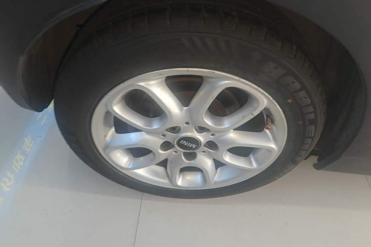 Used MINI 2014 1.5T COOPER Fun Right Rear Wheel Hub