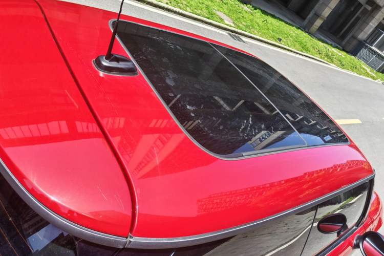 Used MINI 2014 1.2T ONE+ Roof