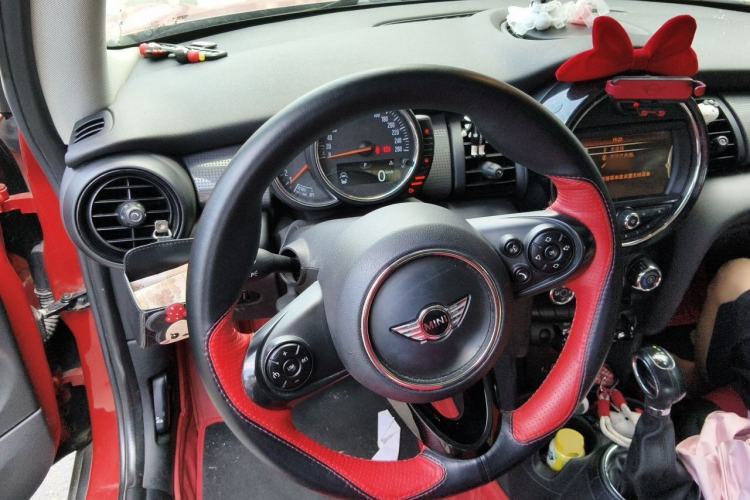 Used MINI 2014 1.5T COOPER Fun Steering Wheel