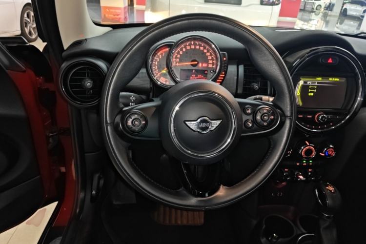 Used MINI 2014 1.5T COOPER Fun Steering Wheel
