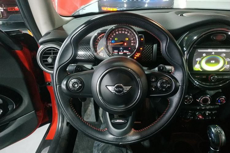 Used MINI 2014 2.0T COOPER S Fun Steering Wheel