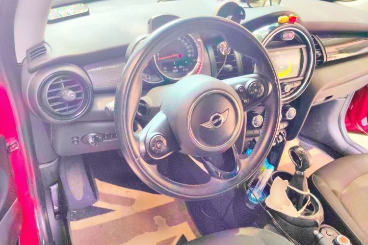 Used MINI 2014 1.5T COOPER Fun Steering Wheel