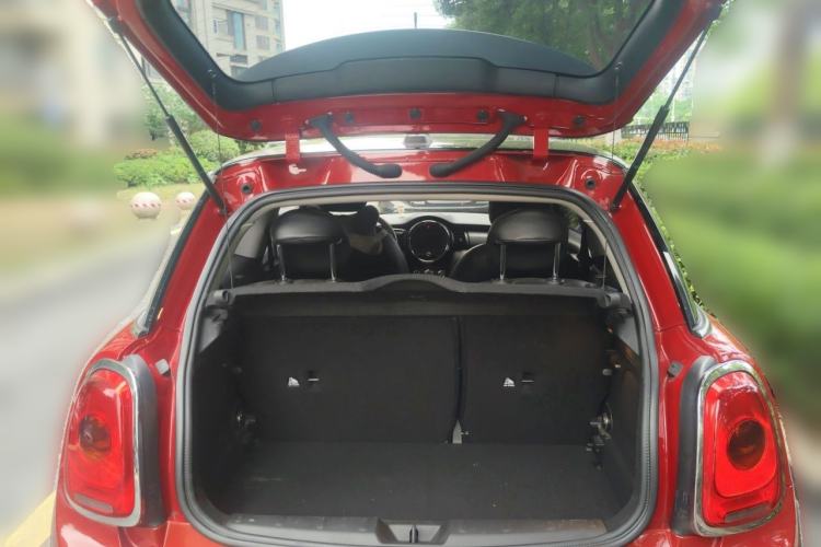 Used MINI 2014 1.5T COOPER Fun Trunk