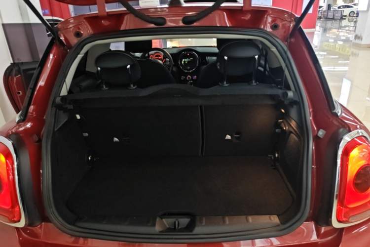 Used MINI 2014 1.5T COOPER Fun Trunk