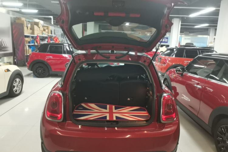 Used MINI 2014 1.5T COOPER Fun Trunk